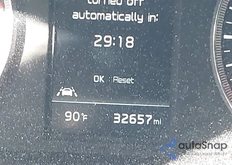 2022 Kia K5 Gt-Line z USA, uszkodzony, nr VIN 5XXG64J25NG123769